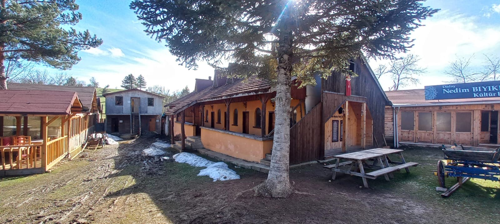 At Çiftliği küçük 11